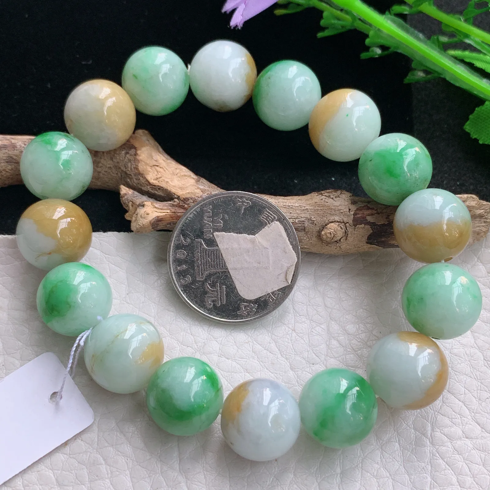 ss自然光13.3mm天然缅甸翡翠a货黄加绿水润圆珠玉手链  玉手串