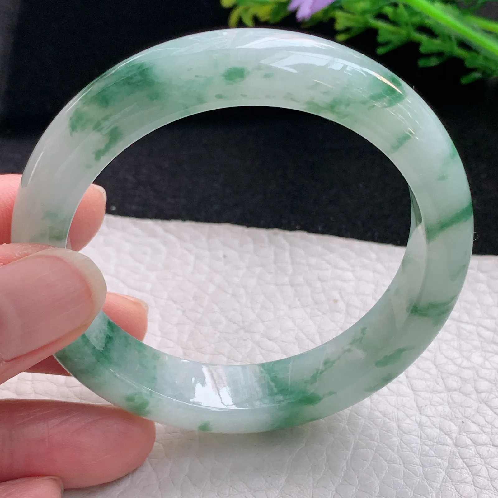 ay自然光53.5*12.8*8平安镯 缅甸翡翠a货玉手镯冰飘花宽边玉手环