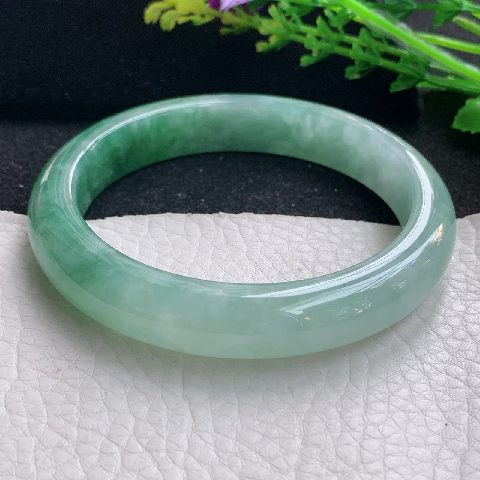 nr大圈口62*12.5*8.8平安镯 缅甸翡翠a货玉手镯冰润半山水宽边玉手环
