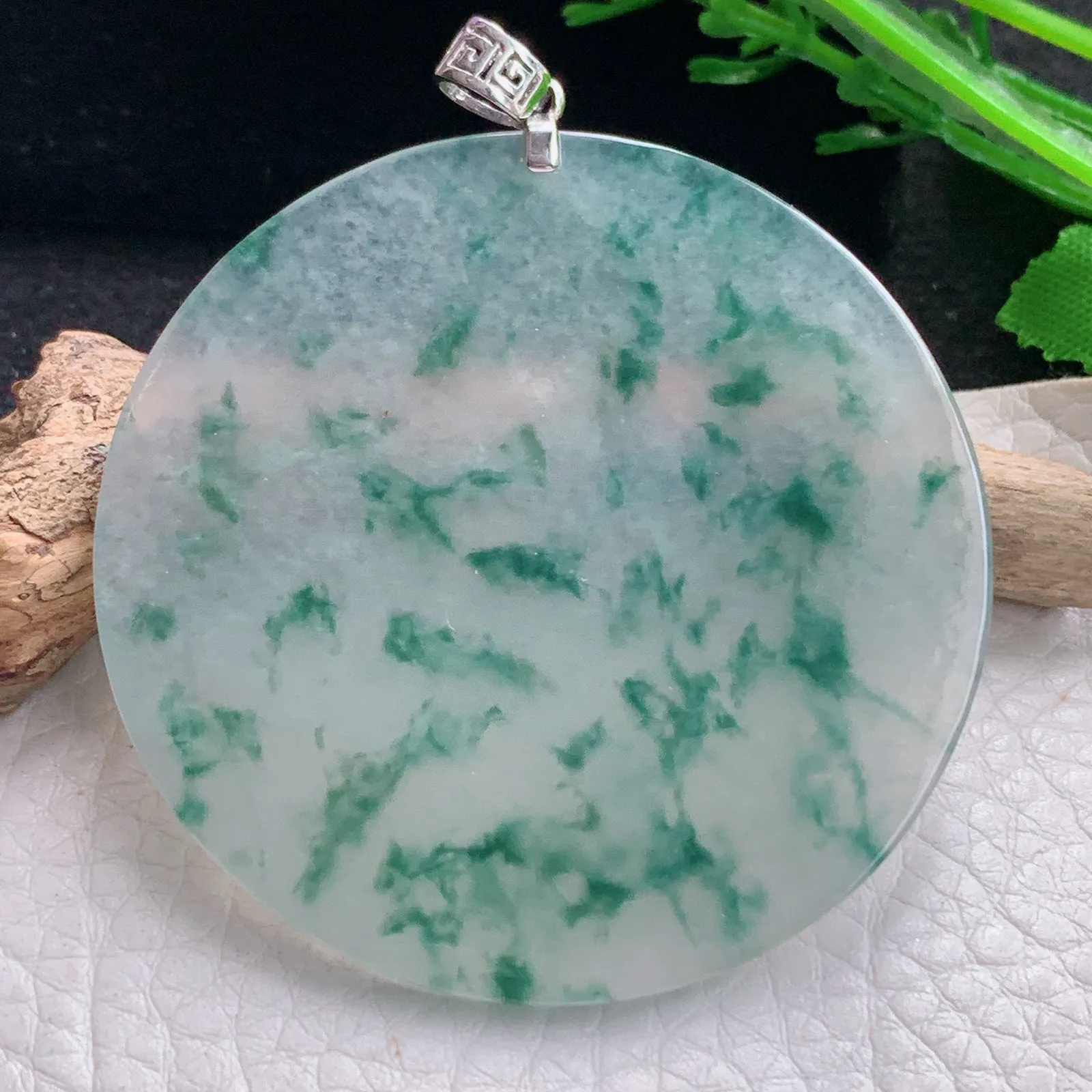 ws实拍52*3缅甸翡翠a货冰飘花平安无事牌 素面牌玉吊坠 玉挂件