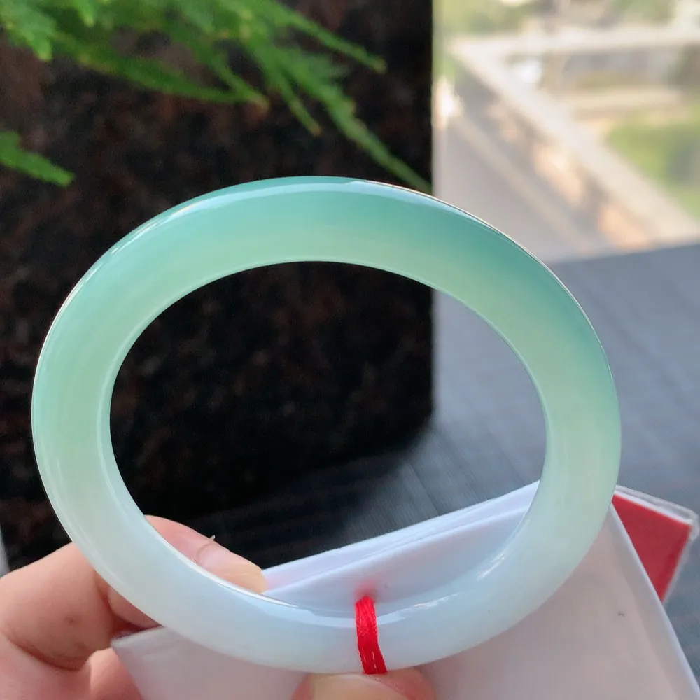 圆条高冰蓝绿 无瑕 尺寸:54.1/9.1 种色兼备