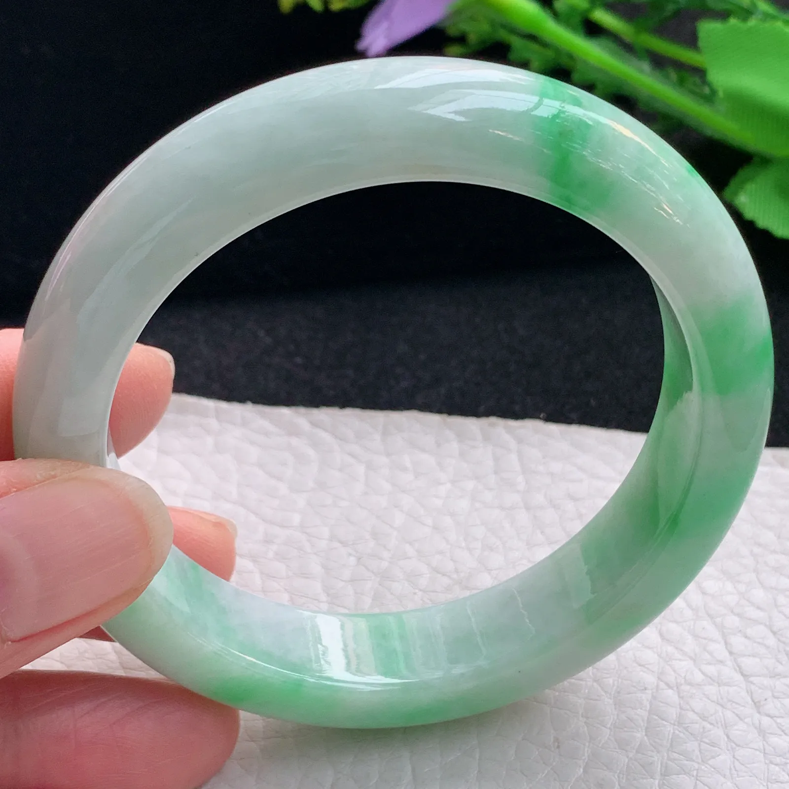 ss自然光57*13.2*9平安镯 缅甸翡翠a货玉手镯飘绿宽边玉手环