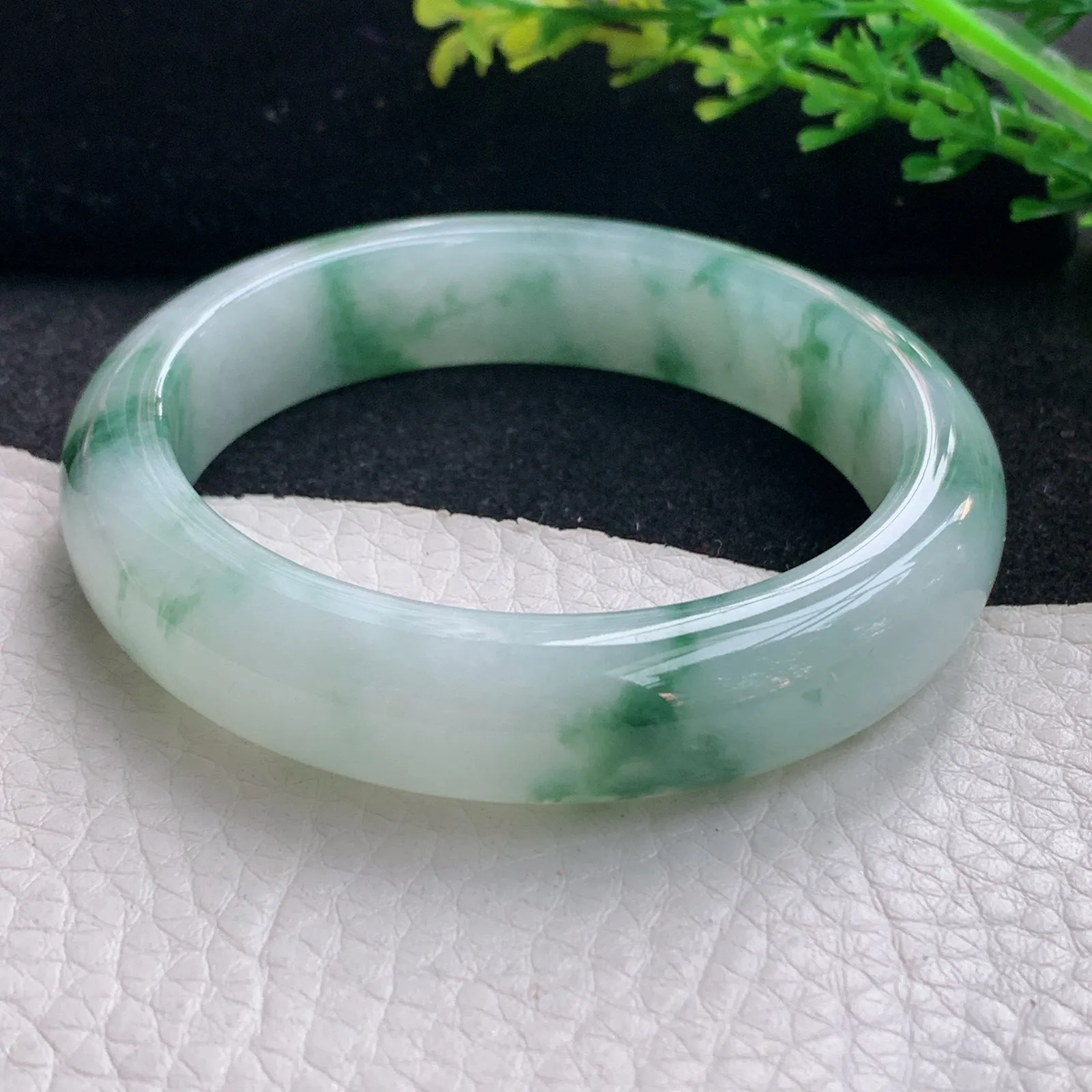 ay自然光53.5*12.8*8平安镯 缅甸翡翠a货玉手镯冰飘花宽边玉手环