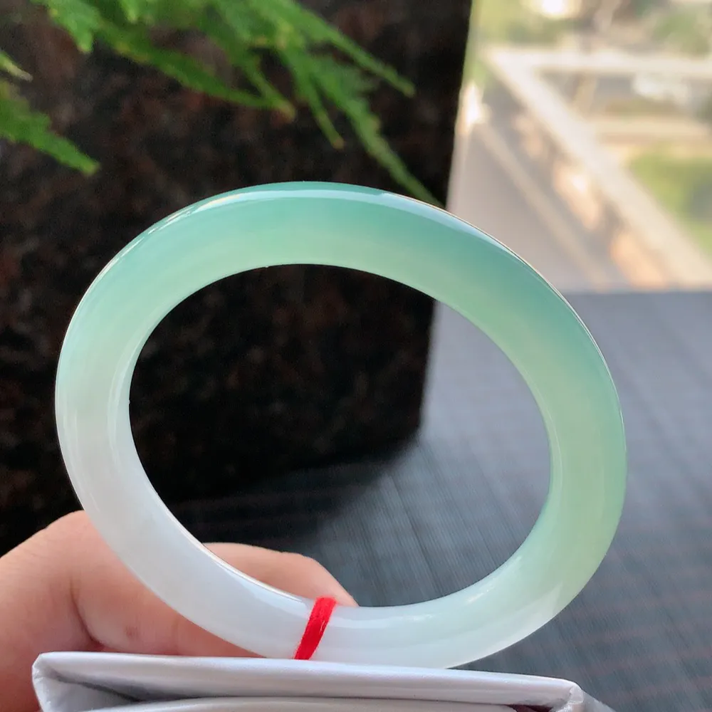 圆条高冰蓝绿 无瑕 尺寸:54.1/9.1 种色兼备