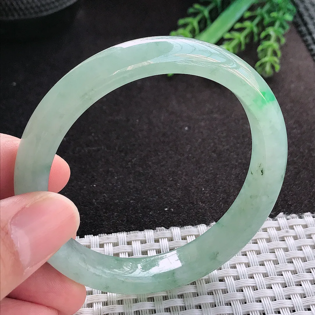 天然A货翡翠56/11.2/7.8老坑冰润起胶冰晴绿手镯宽边玉镯