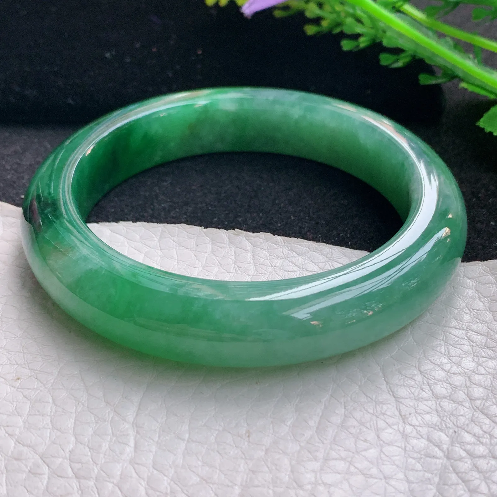 xo自然光58.8*12.8*10.2平安镯 缅甸翡翠a货玉手镯辣绿厚装宽边玉手环