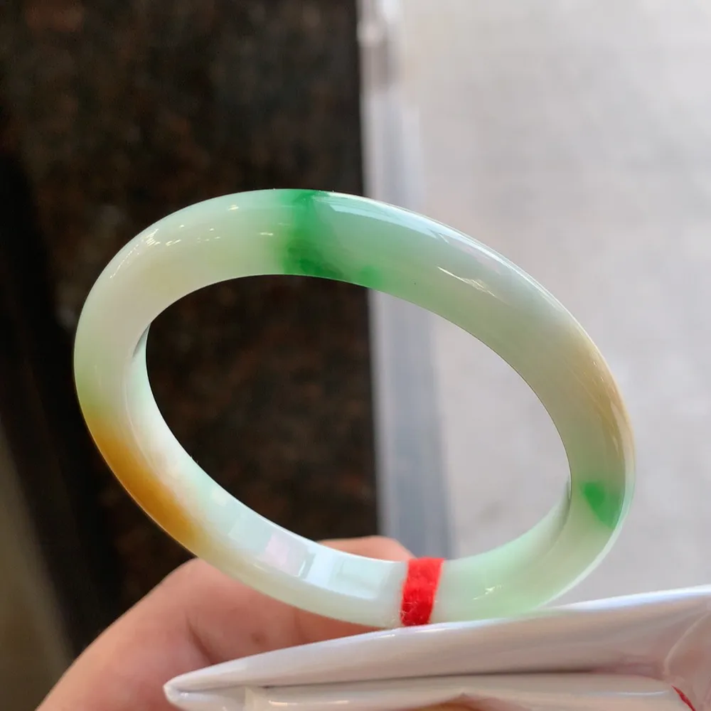 贵妃冰糯黄加绿 无瑕 尺寸:54.1/47.4/8.3/7.5 超值