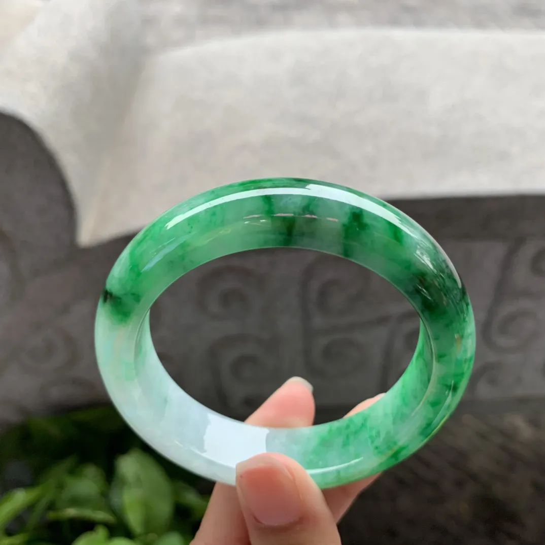 圈口55.2-14.4-9 【辣阳绿正圈手镯】正圈55 56可戴