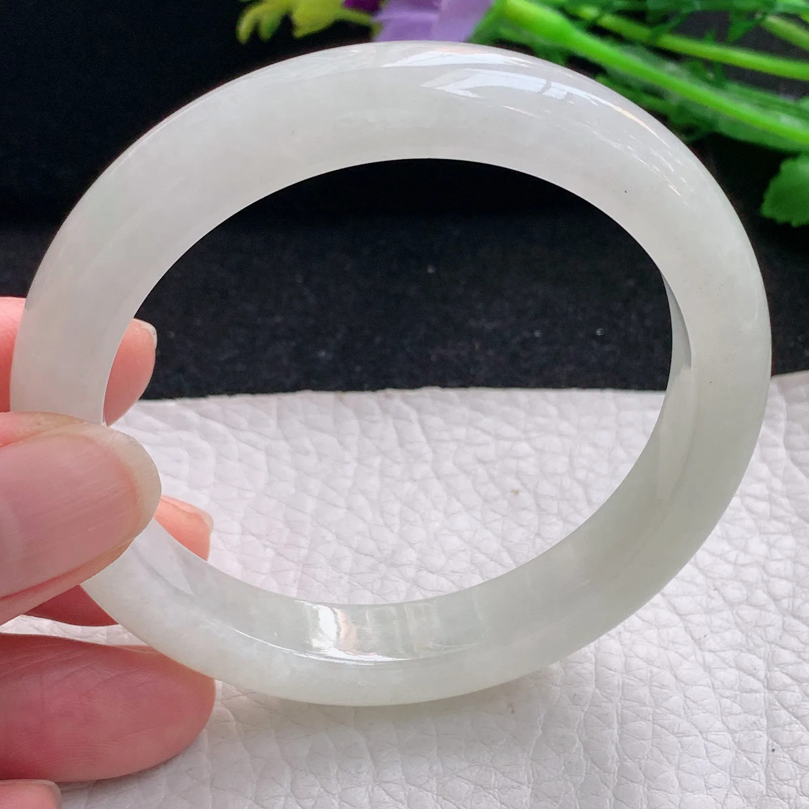 xx自然光56*10.6*8.3平安镯 缅甸翡翠a货玉手镯秀气纯美宽边玉手环