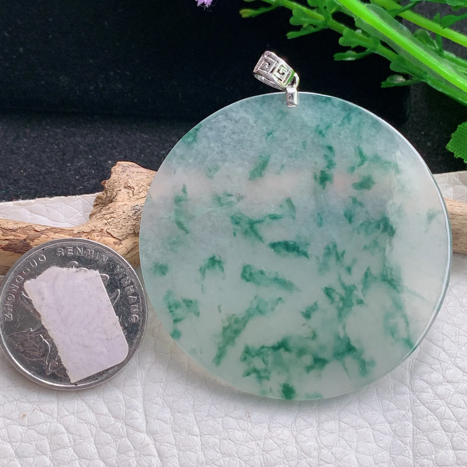 ws实拍52*3缅甸翡翠a货冰飘花平安无事牌 素面牌玉吊坠 玉挂件