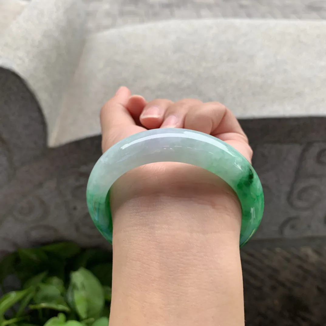 圈口55.2-14.4-9 【辣阳绿正圈手镯】正圈55 56可戴