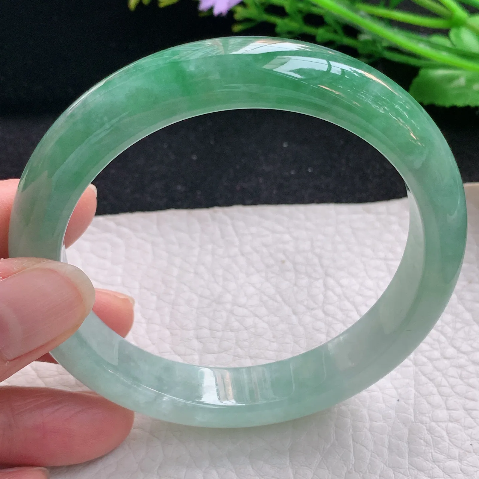 nr大圈口62*12.5*8.8平安镯 缅甸翡翠a货玉手镯冰润半山水宽边玉手环