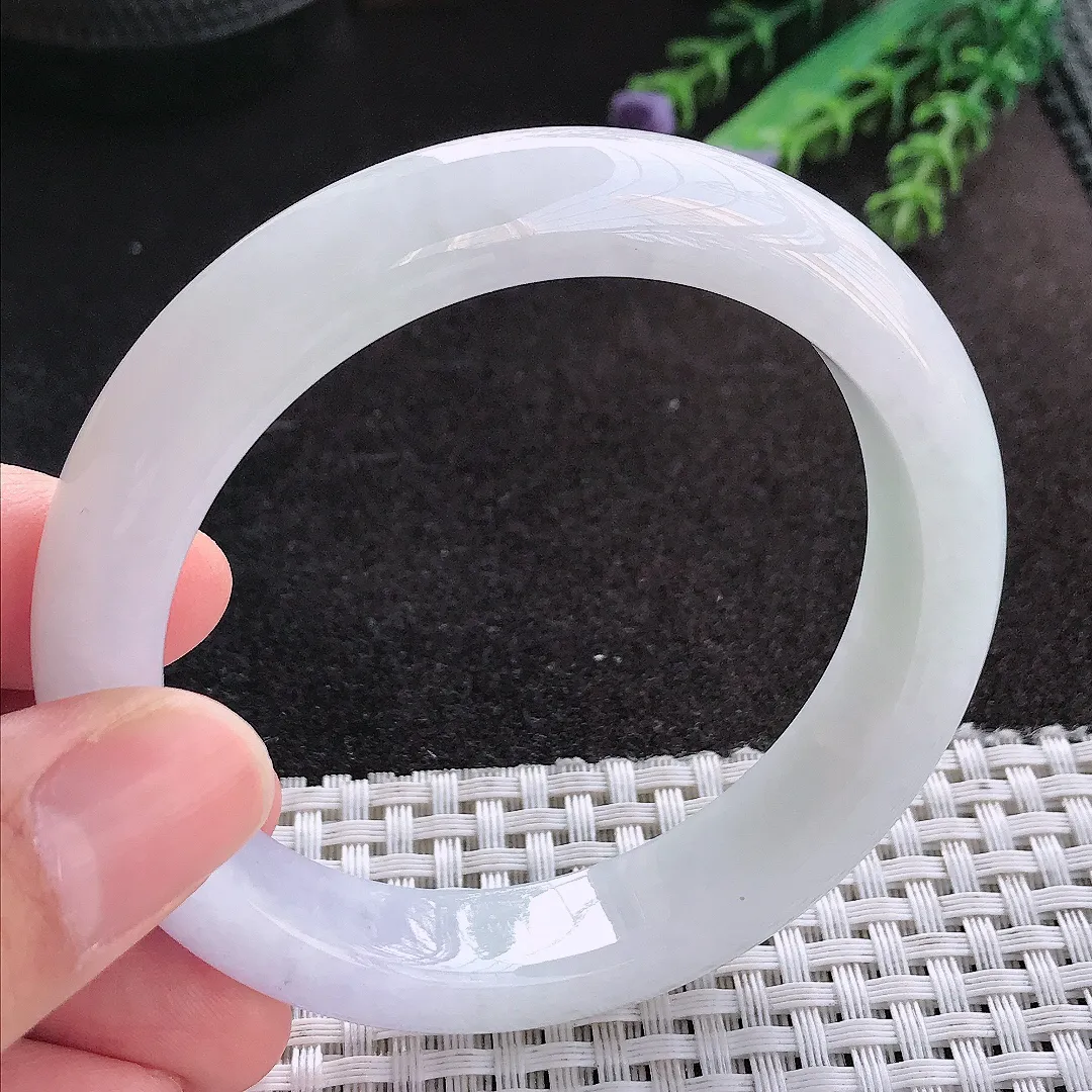 天然A货翡翠57/12.6/8.8老坑冰润起胶浅色紫罗兰手镯宽边玉镯