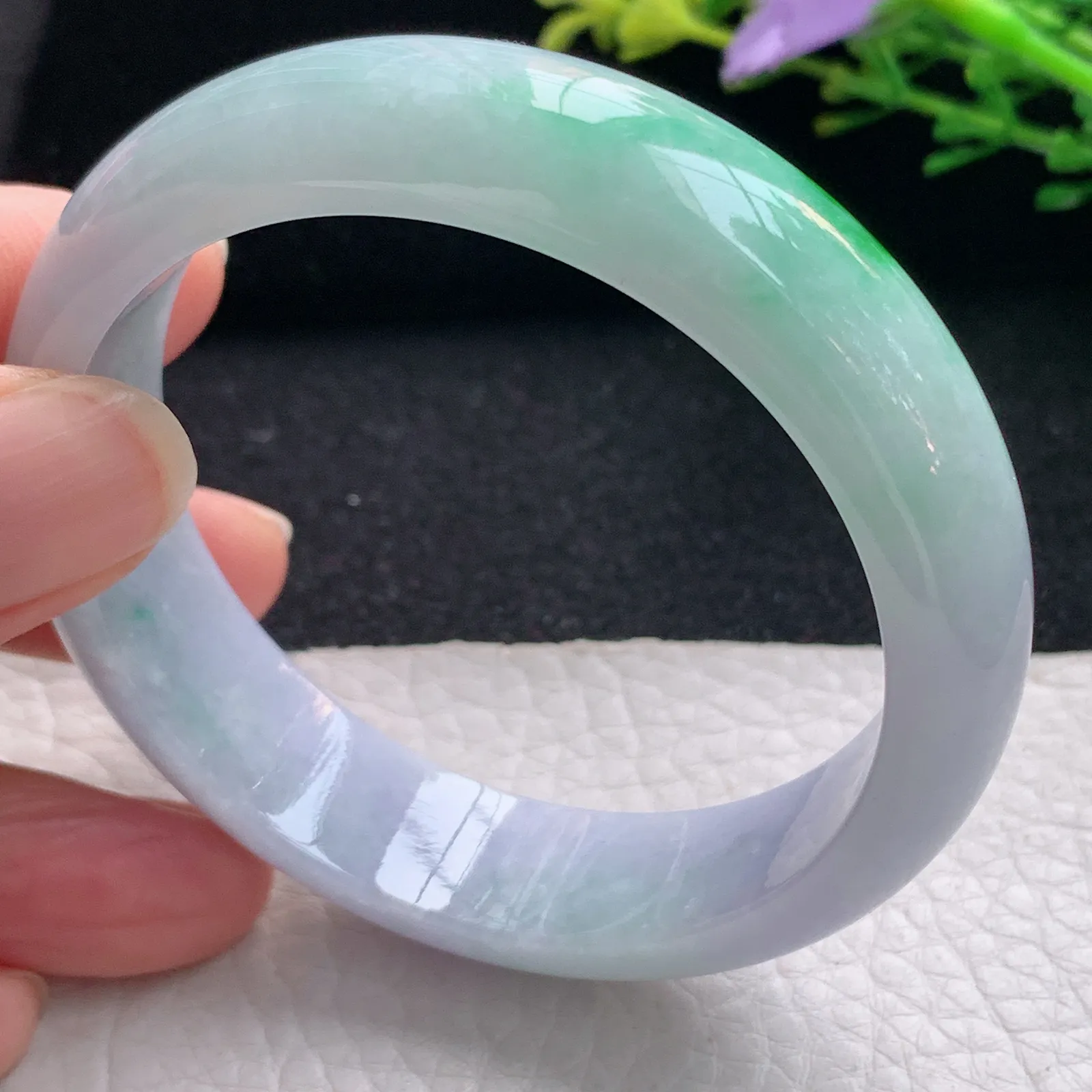 ss自然光54*14*7.2平安镯 翡翠a货玉手镯春带彩宽边珠宝玉手环