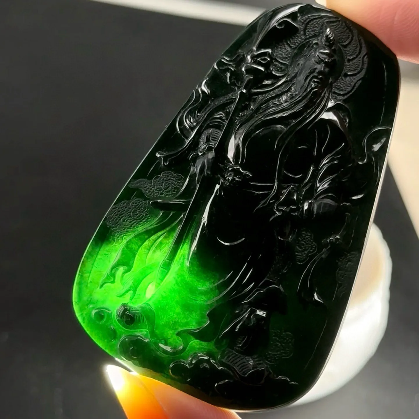 精品墨翠关公 种好色正 黑度好 打灯通透 油性足 尺寸64