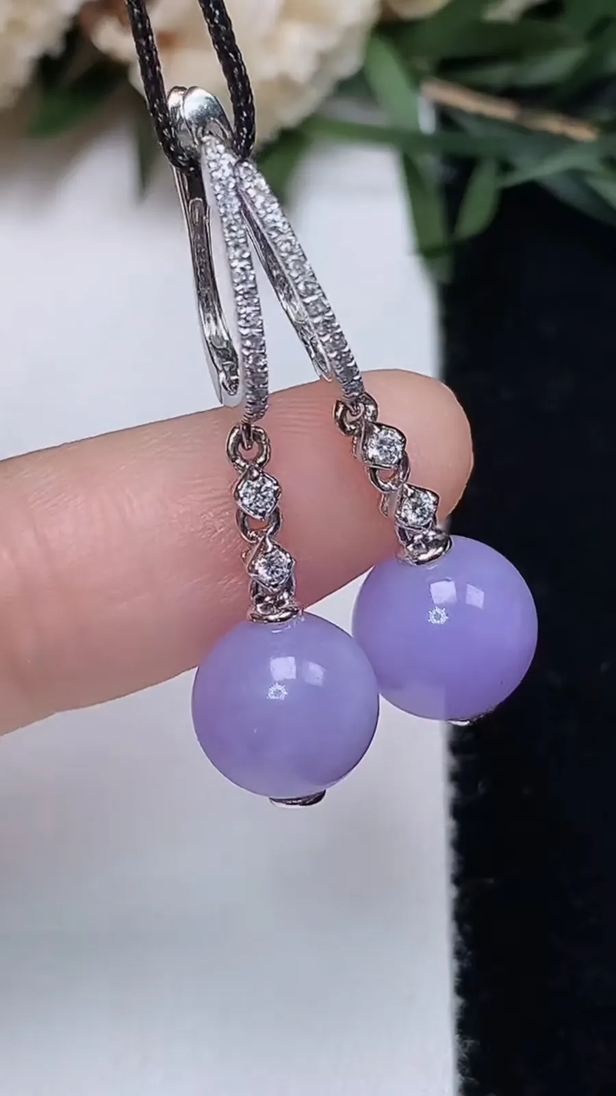 翡翠a货18k金紫罗兰圆珠耳坠，尺寸8.4，重量:3.88g