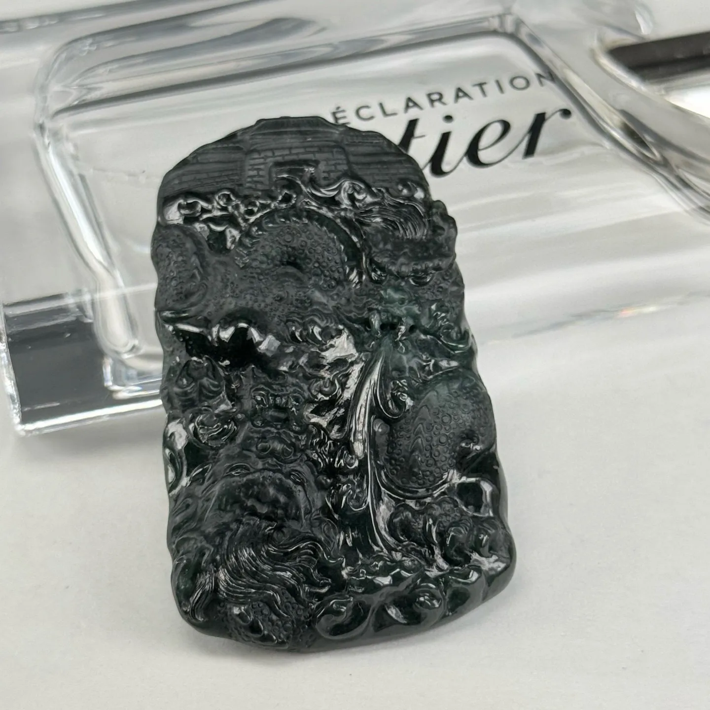 精品墨翠龙牌 种好色正 黑度足 打灯通透 尺寸54.9