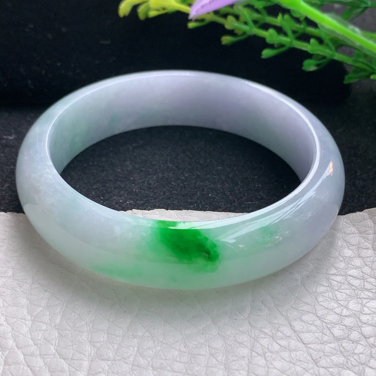 ss自然光54*14*7.2平安镯 翡翠a货玉手镯春带彩宽边珠宝玉手环