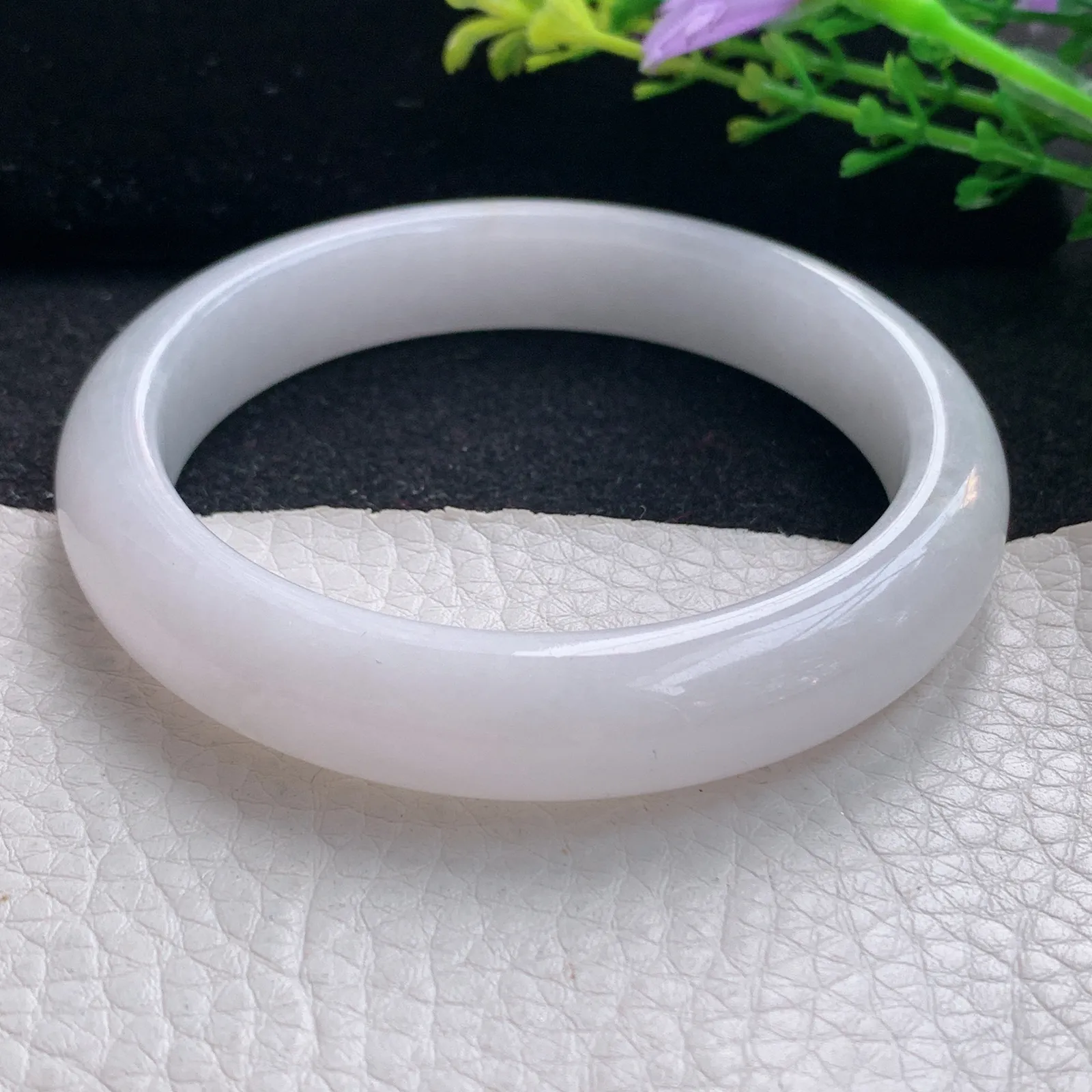 mq自然光57*11.8*8.5平安镯 天然缅甸翡翠白月光宽边珠宝玉手镯