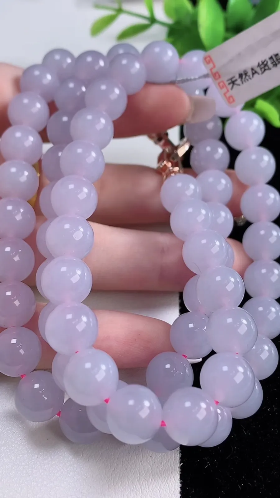 翡翠a货冰种紫罗兰圆珠项链，尺寸10-66颗，重量:121.05g