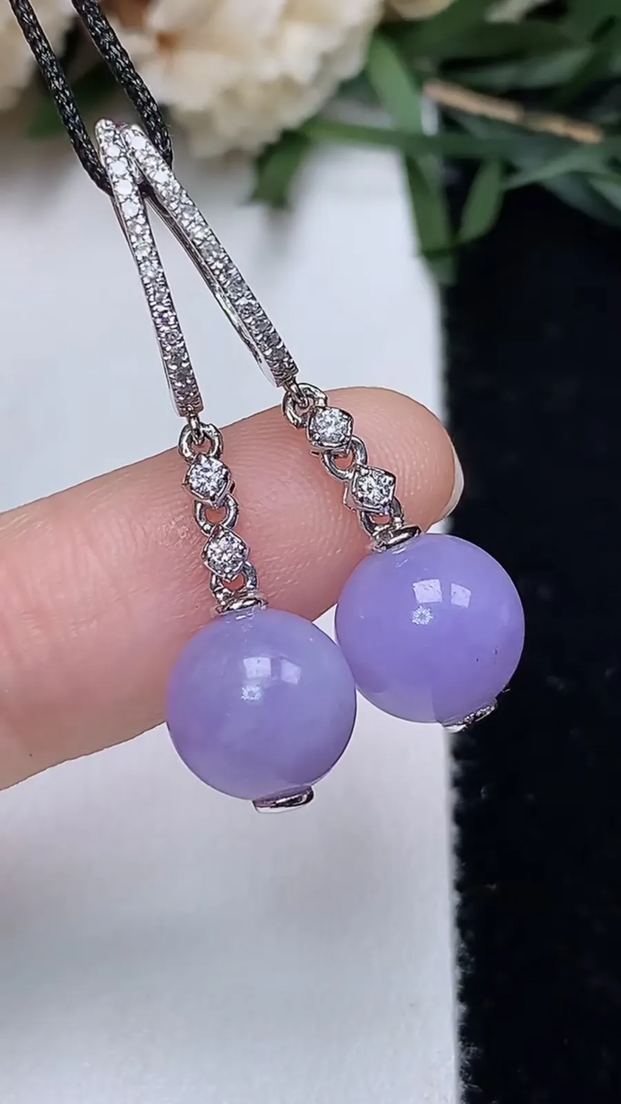 翡翠a货18k金紫罗兰圆珠耳坠，尺寸8.4，重量:3.88g