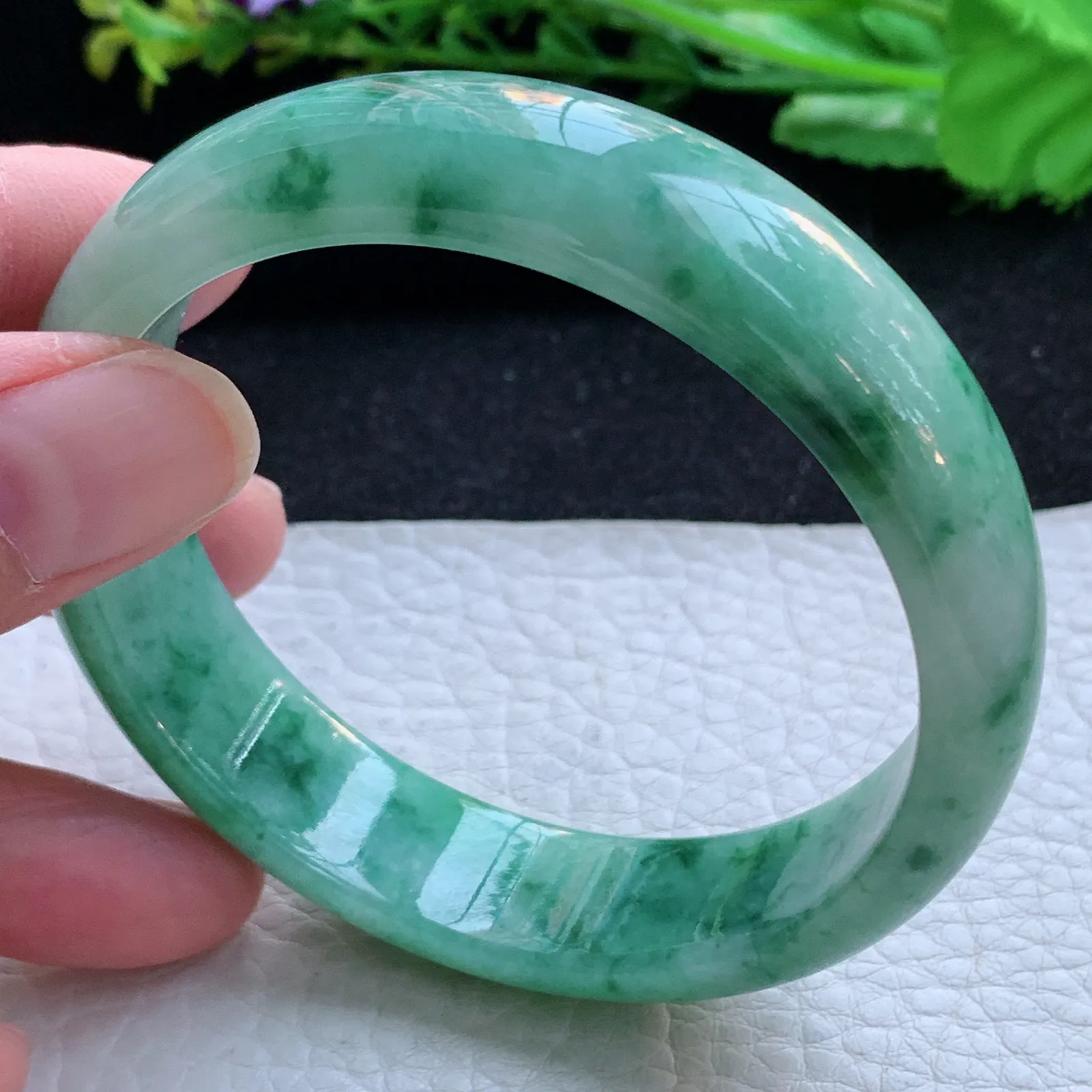 Hh自然光58.8*14.8*7平安镯 天然缅甸翡翠满绿飘绿花宽边珠宝玉手镯