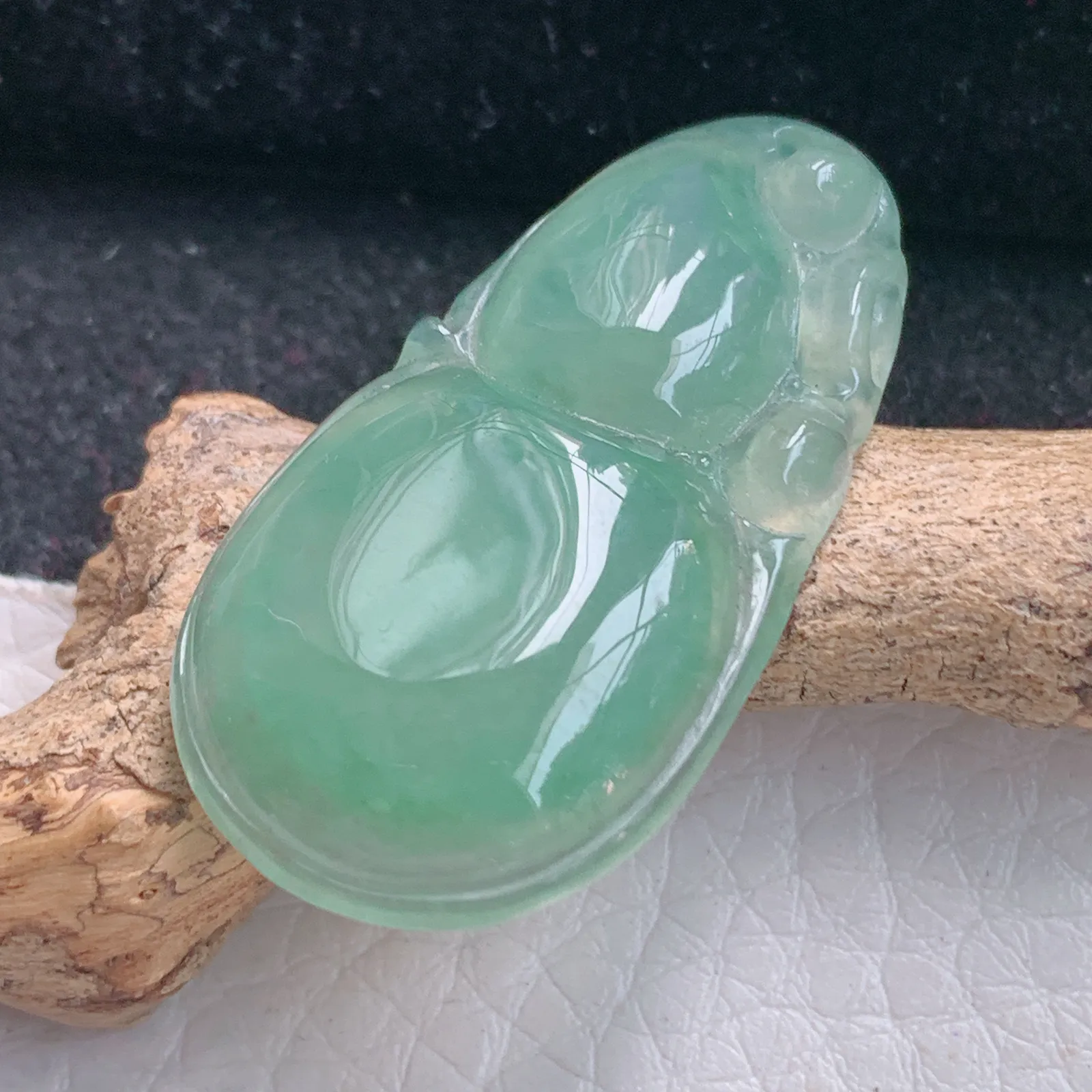 gp实拍36.3*19.5*5.2翡翠a货精雕冰晴绿葫芦 玉葫芦玉吊坠 玉挂件