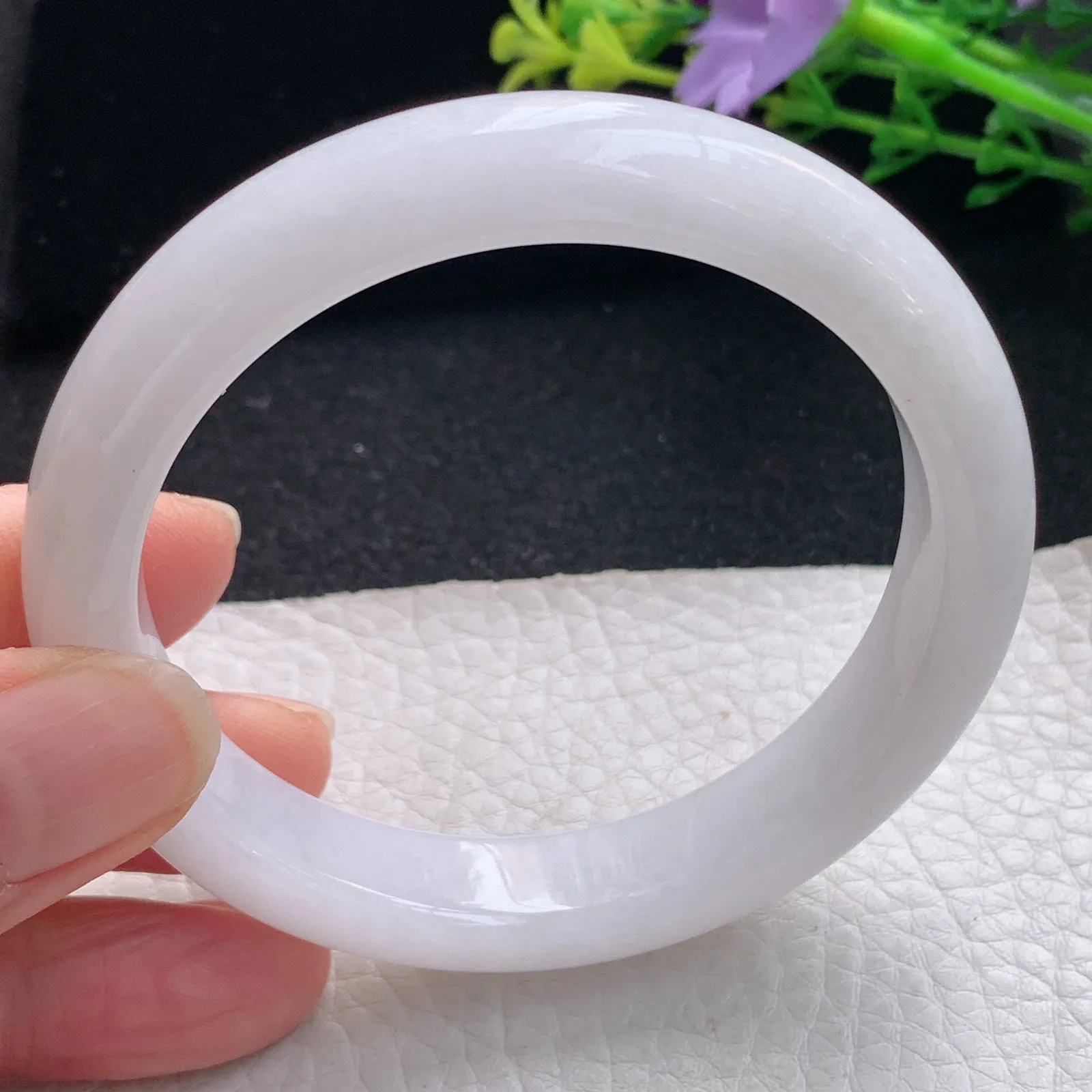 mq自然光57*11.8*8.5平安镯 天然缅甸翡翠白月光宽边珠宝玉手镯