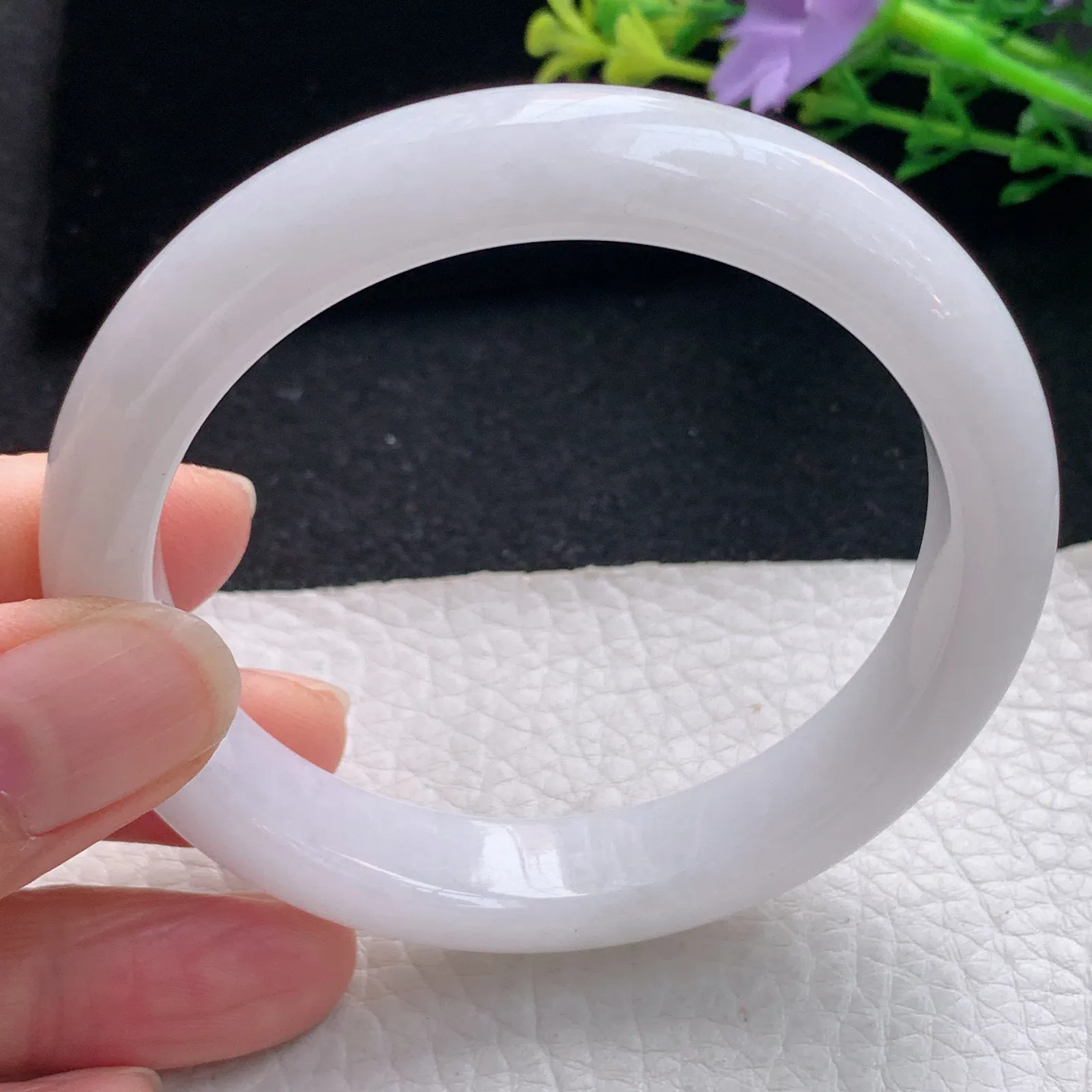 mq自然光57*11.8*8.5平安镯 天然缅甸翡翠白月光宽边珠宝玉手镯