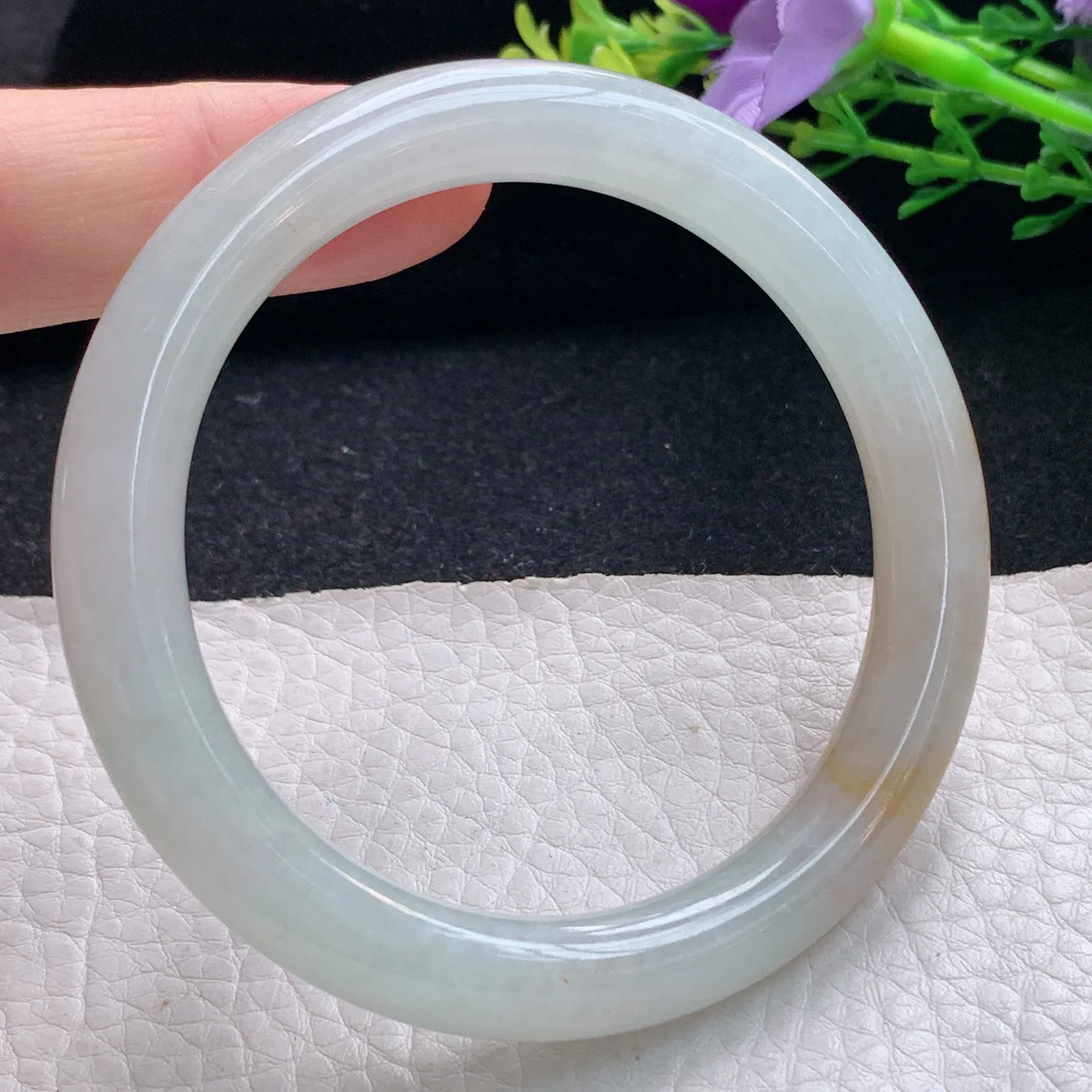 mq自然光54.5*9*8.8美人镯 天然缅甸翡翠冰双彩圆条珠宝玉手镯