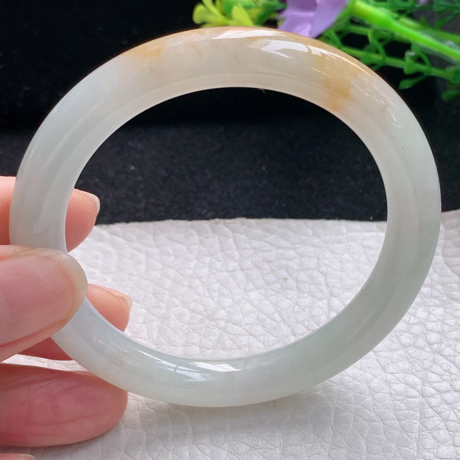 mq自然光54.5*9*8.8美人镯 天然缅甸翡翠冰双彩圆条珠宝玉手镯