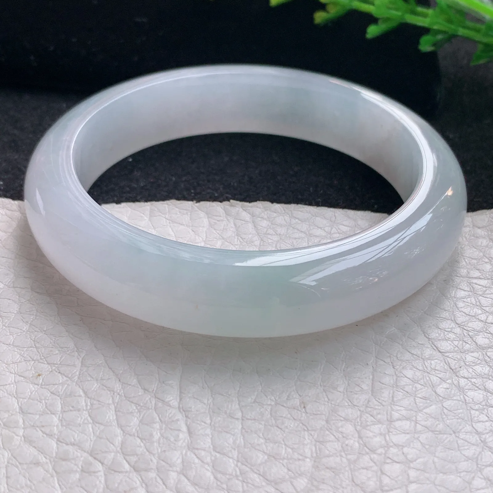 r自然光55*12.6*8.5镯 翡翠a货玉手镯冰起光宽边珠宝玉手环