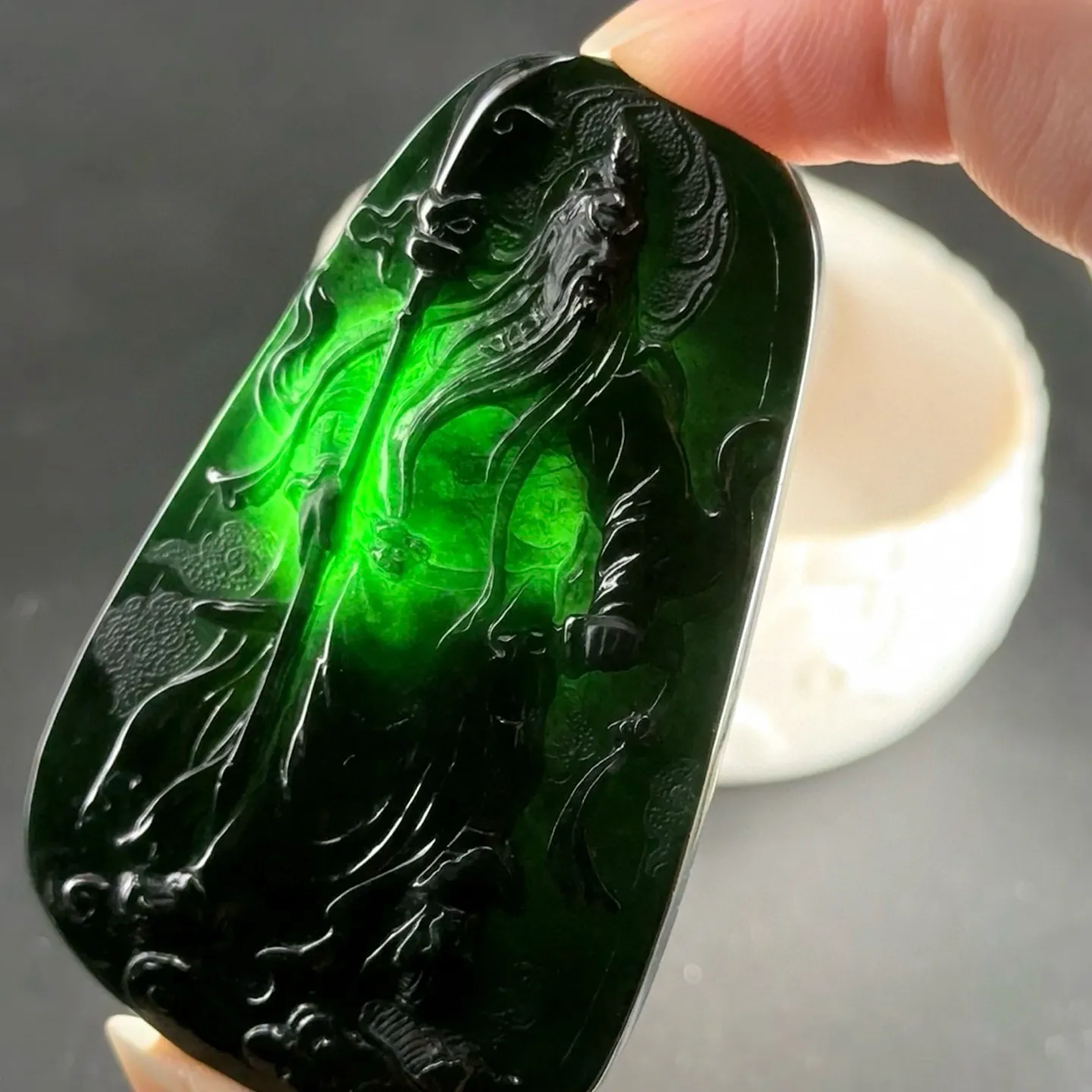 精品墨翠关公 种好色正 黑度好 打灯通透 油性足 尺寸64