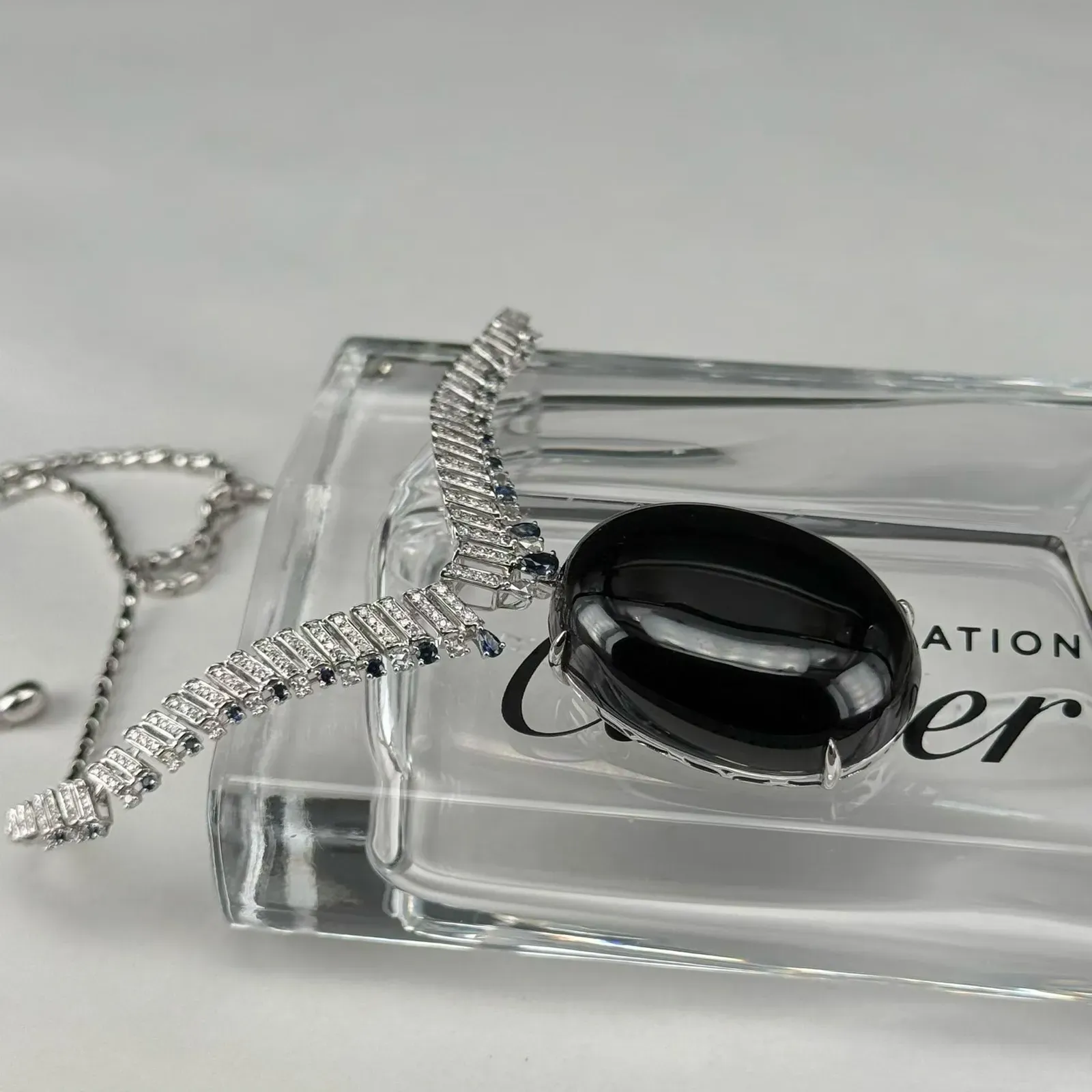 精品墨翠蛋面项链 重金豪镶 打灯通透 油性十足 尺寸28.5