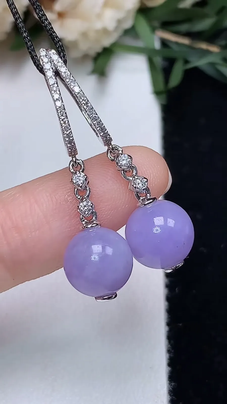 翡翠a货18k金紫罗兰圆珠耳坠，尺寸8.4，重量:3.88g