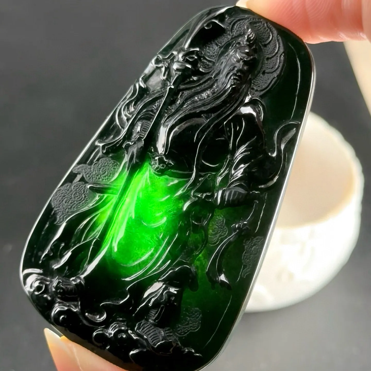 精品墨翠关公 种好色正 黑度好 打灯通透 油性足 尺寸64