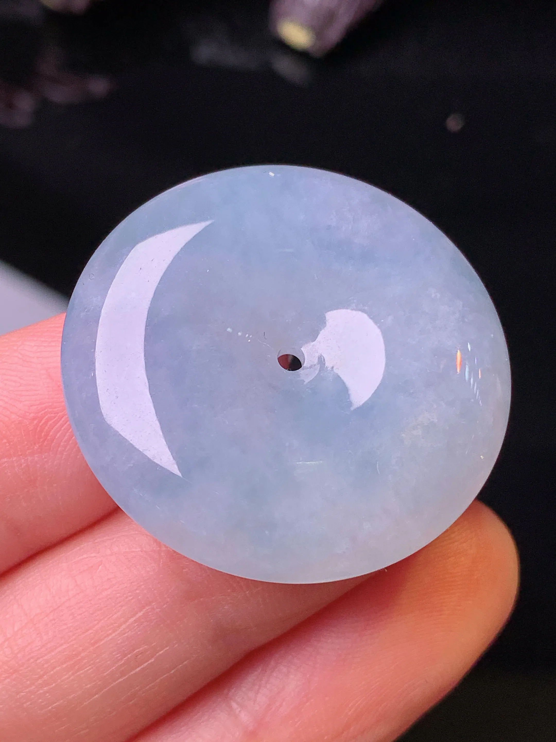 平安扣吊坠 玉质细腻 色泽清新艳丽 整体尺寸30*7