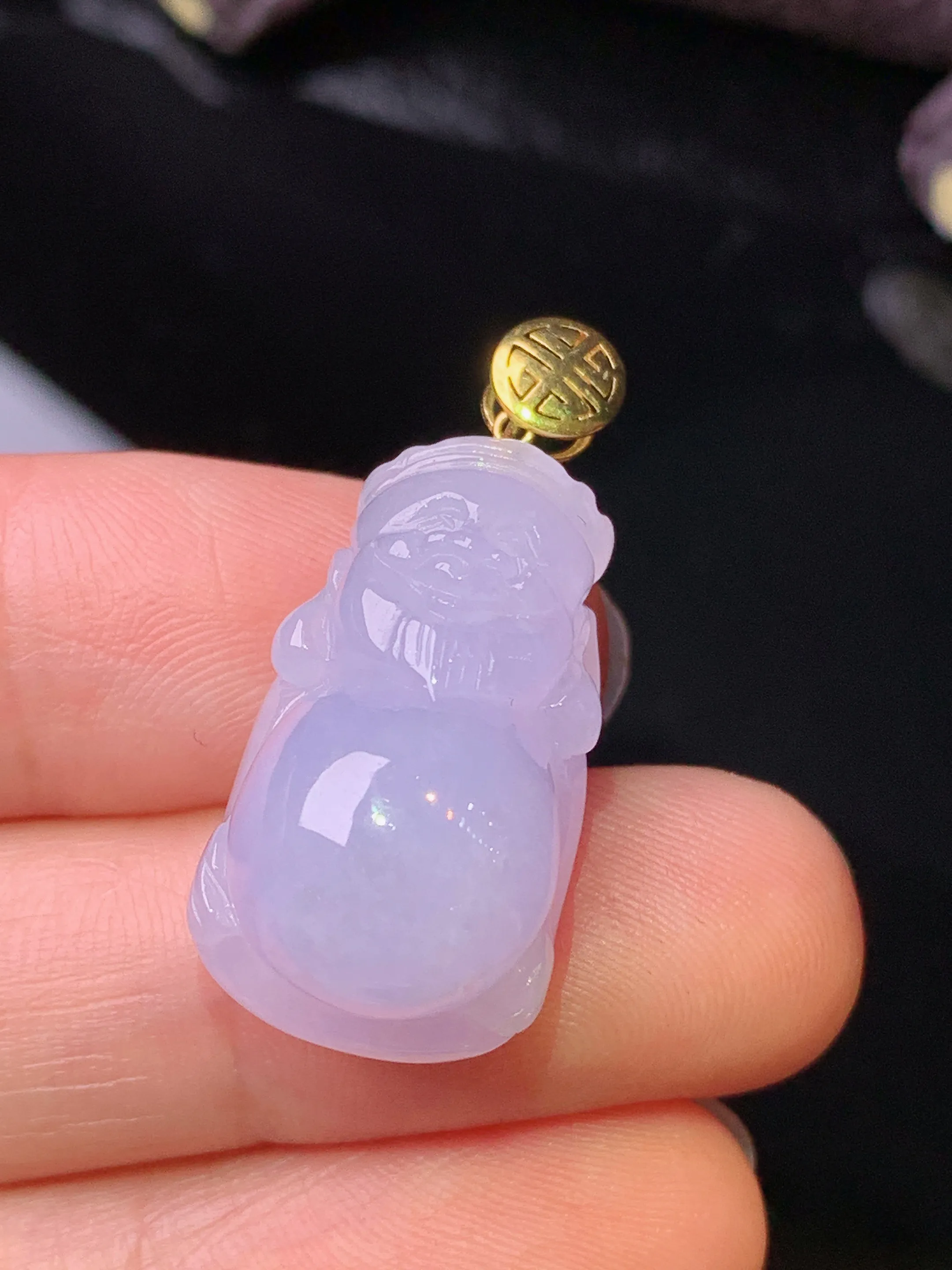 18k金镶嵌紫罗兰财神吊坠 玉质细腻 色泽清新艳丽 整体尺寸29.8*13.3*12.7