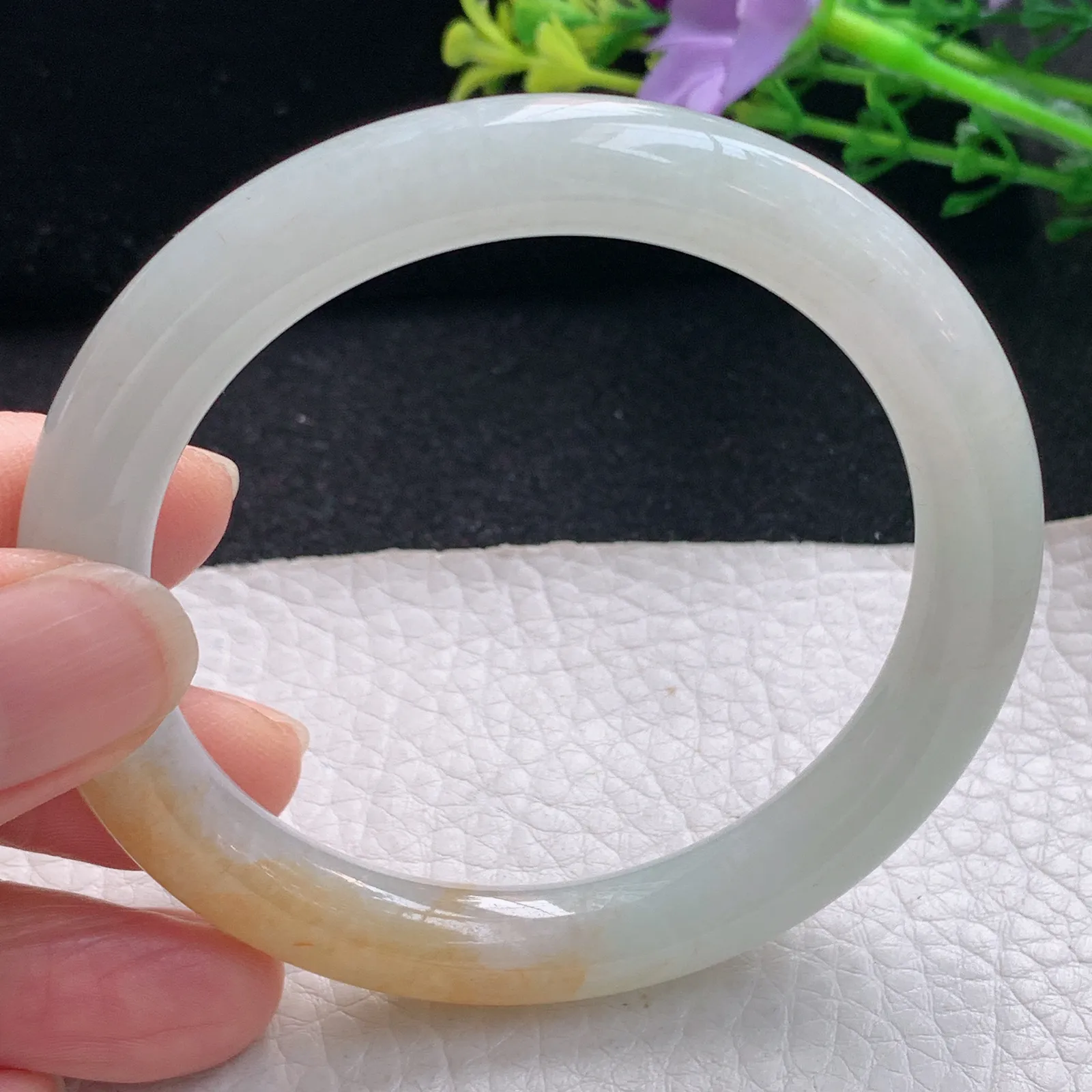 mq自然光54.5*9*8.8美人镯 天然缅甸翡翠冰双彩圆条珠宝玉手镯