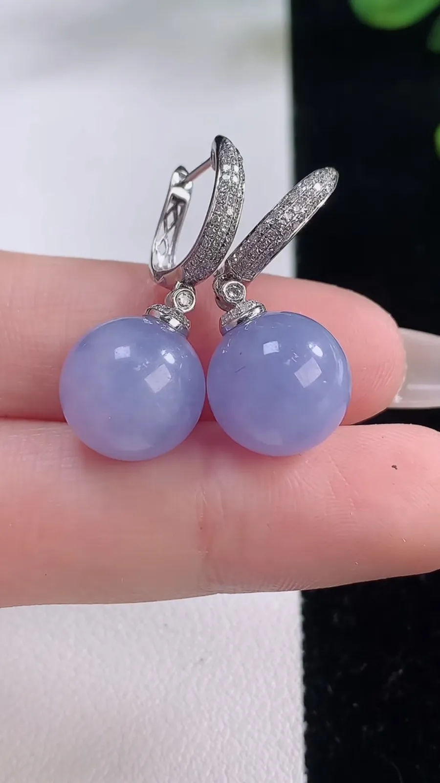 翡翠a货18K金紫罗兰圆珠耳坠，尺寸12，重量:9.85g