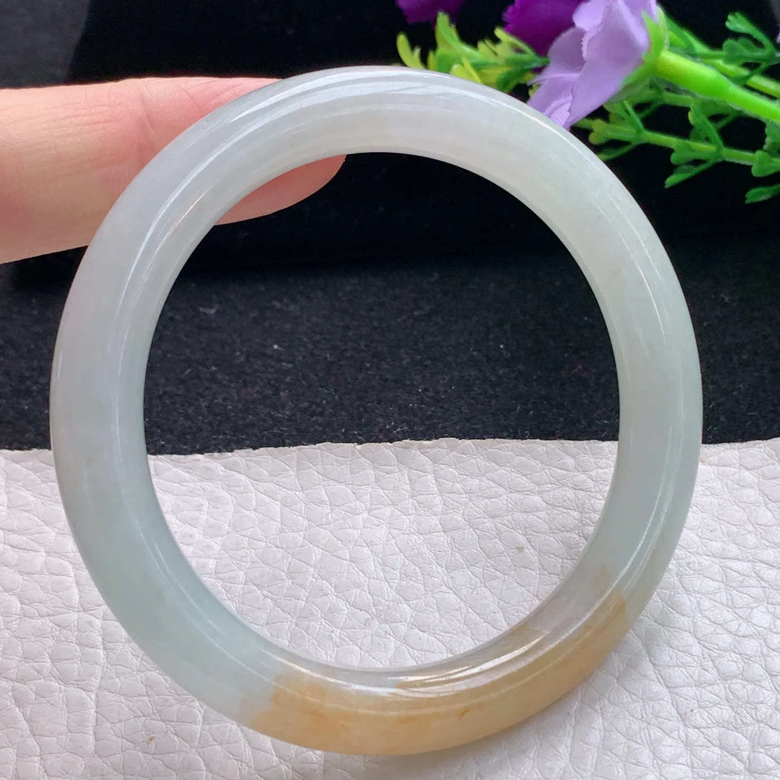 mq自然光54.5*9*8.8美人镯 天然缅甸翡翠冰双彩圆条珠宝玉手镯