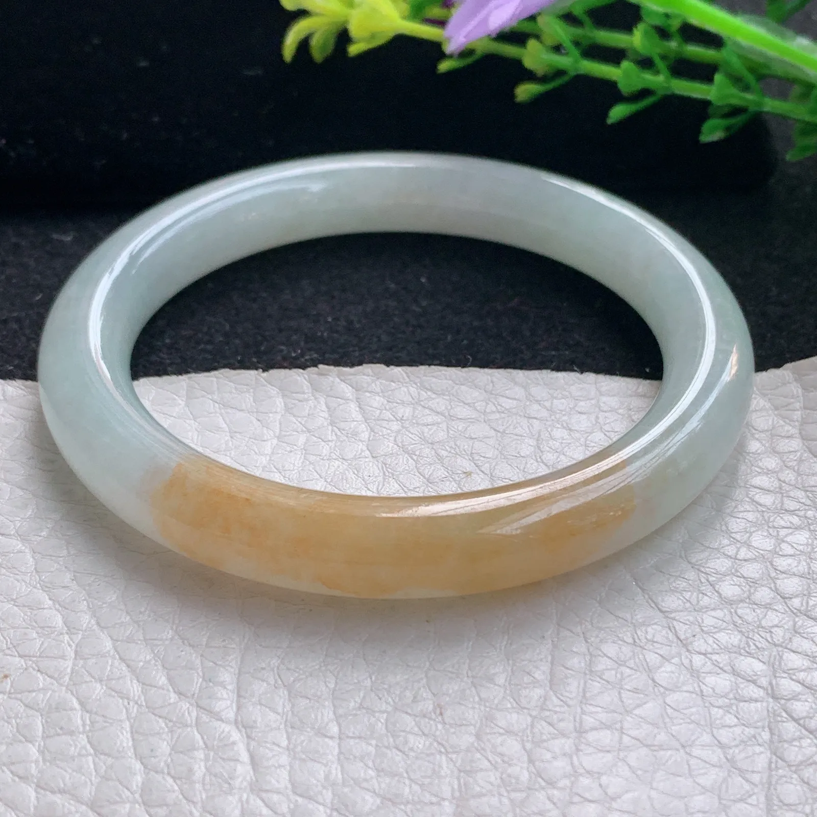 mq自然光54.5*9*8.8美人镯 天然缅甸翡翠冰双彩圆条珠宝玉手镯