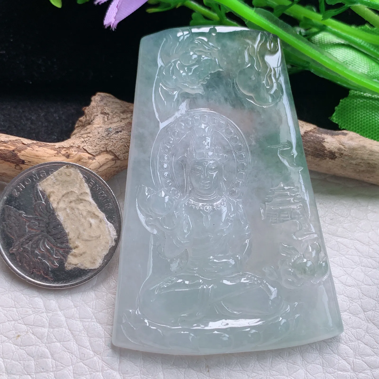 gp实拍65.5*44*5.6翡翠a货精雕冰润山水观音 玉观音玉吊坠 玉挂件