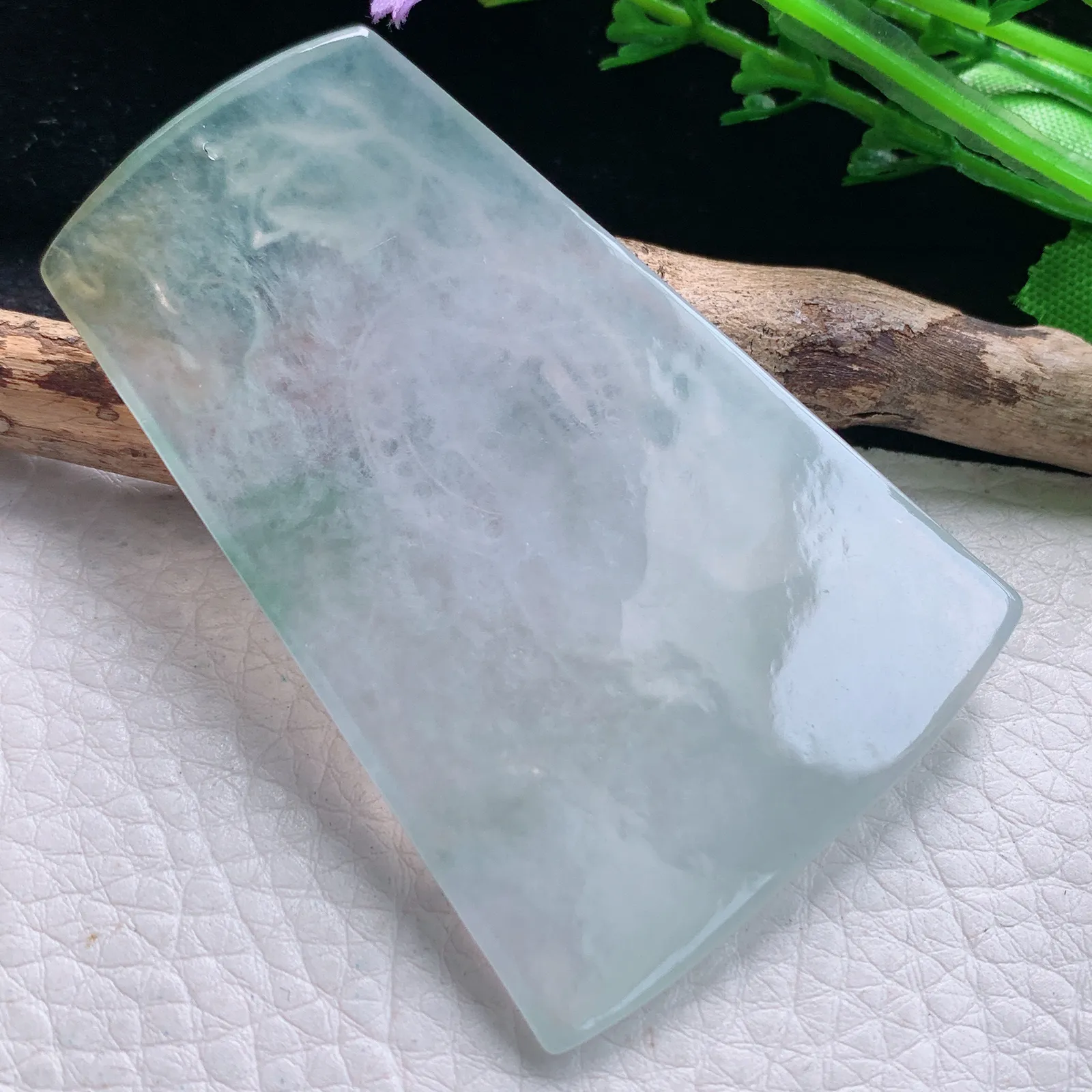 gp实拍65.5*44*5.6翡翠a货精雕冰润山水观音 玉观音玉吊坠 玉挂件