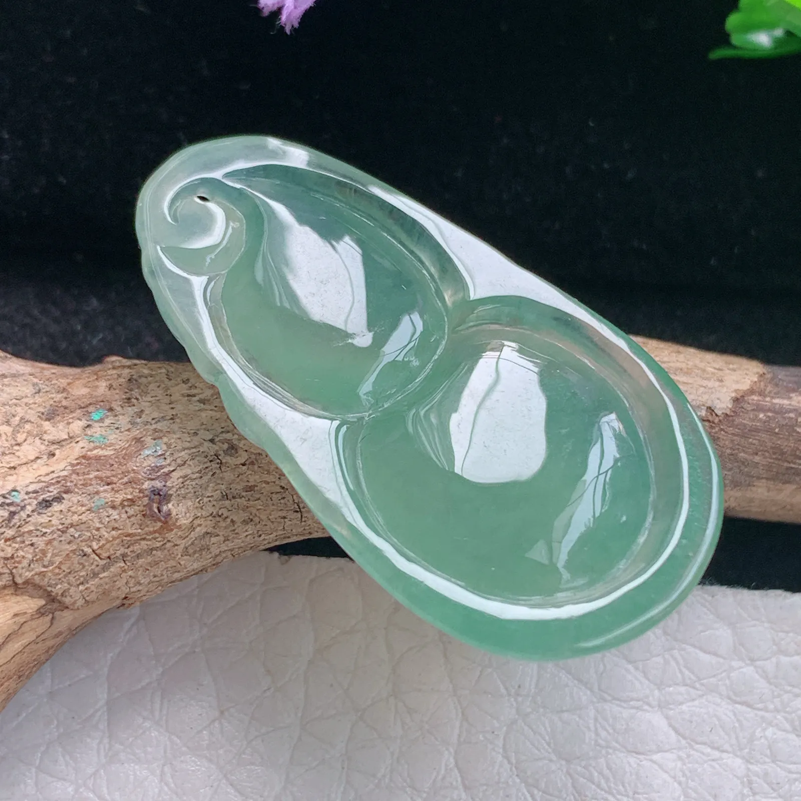 gp实拍36.3*19.5*5.2翡翠a货精雕冰晴绿葫芦 玉葫芦玉吊坠 玉挂件