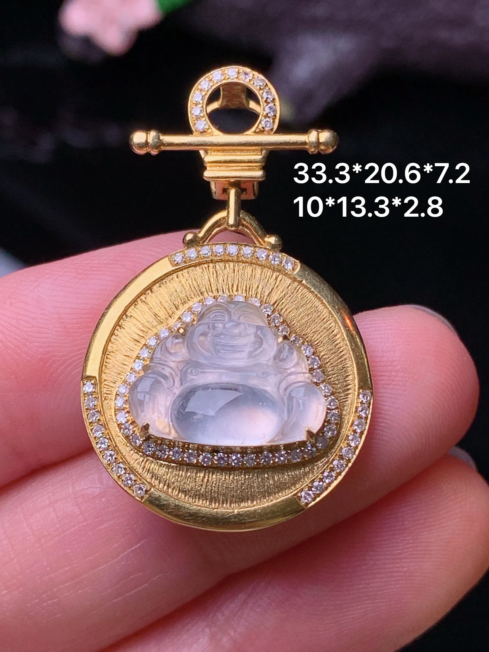 18k金钻镶嵌冰种佛公吊坠 玉质细腻 色泽清新艳丽 整体尺寸33.3*20.6*7.2