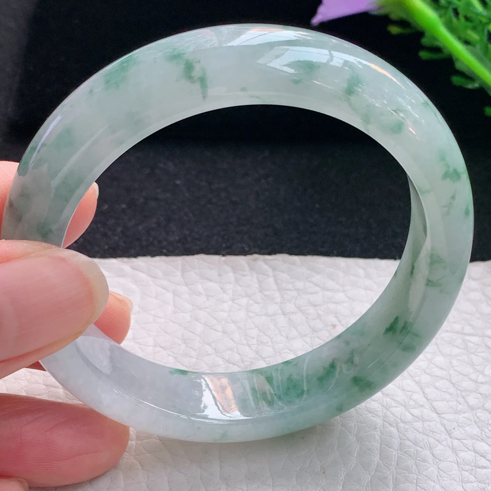 js自然光54*13.8*8.2平安镯 翡翠a货玉手镯冰飘花宽边珠宝玉手环