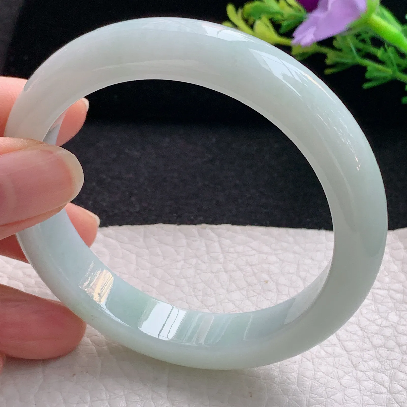 hy自然光58*12.3*8.6平安镯 翡翠a货玉手镯淡雅宽边珠宝玉手环