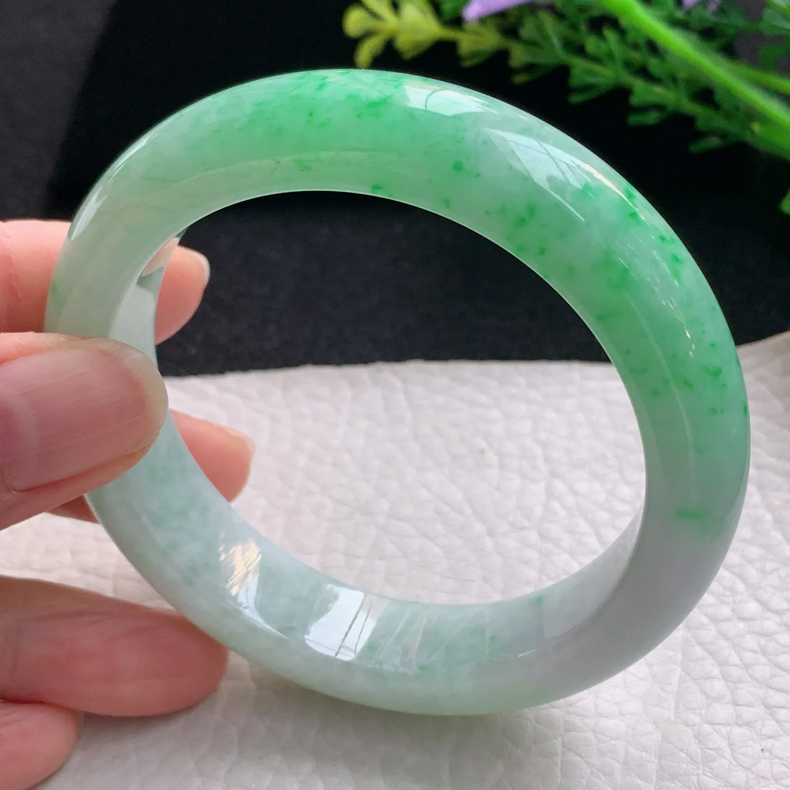 cc自然光56.5*13.8*9平安镯 翡翠a货玉手镯飘阳绿宽边珠宝玉手环