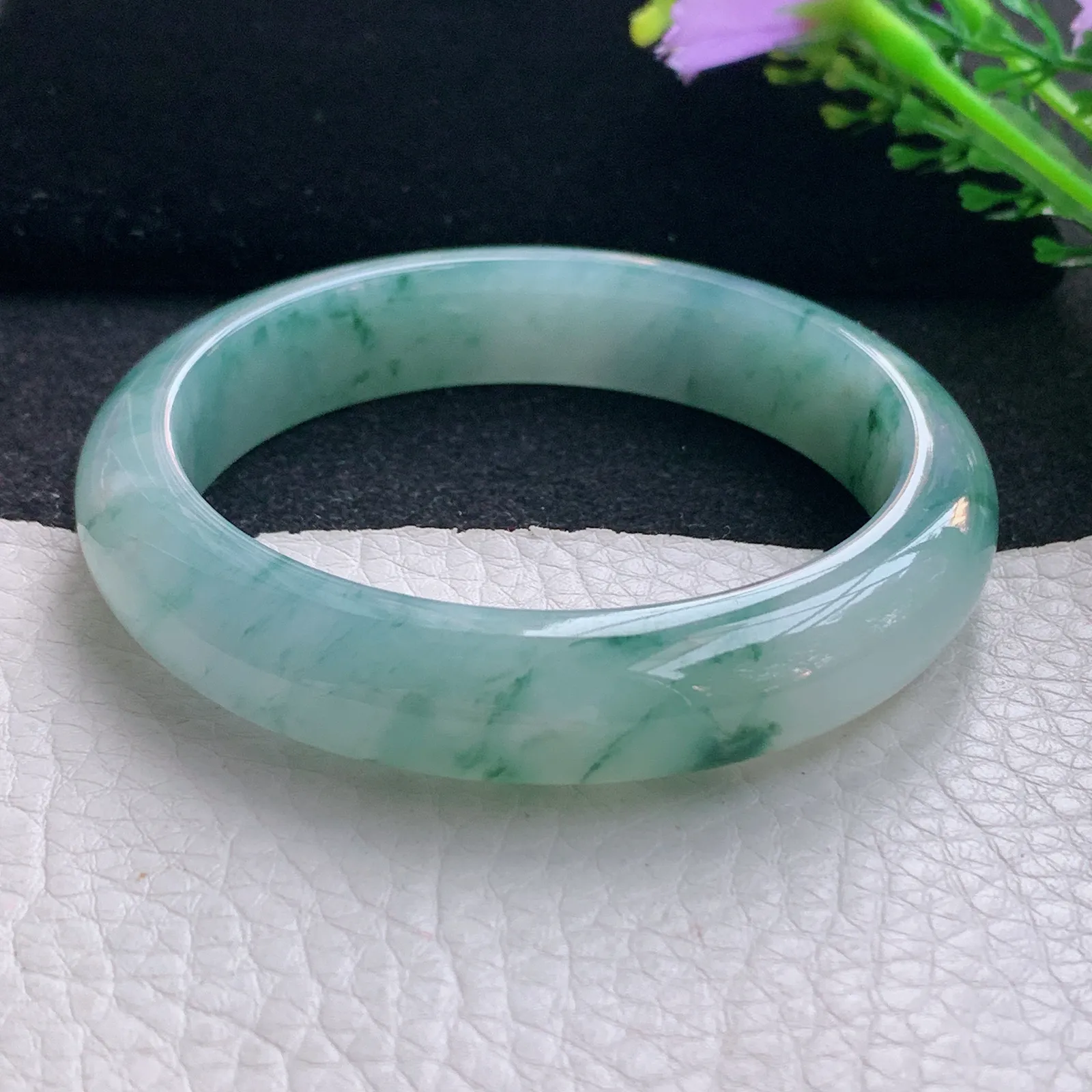 xc自然光56*12.8*8.2平安镯 翡翠a货玉手镯冰飘花宽边珠宝玉手环